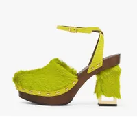 Zielony koni High-Ceeled 115 mm różowy pasek kostki klamra gruba pięta moda rzeźbiona ff drewniana podele hitowe sandały na wysokim obcasie dla kobiet designerskich butów
