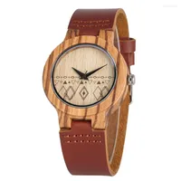 Wristwatches Women's Wood Watch Quartz Timepiece Fashion Brown Genuine Leather Ladies Classic Diamond Pattern Display Dial 2023