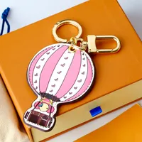 Designers Keychains Luxurys Keychain Leather Design Fashion Casual Style Key chain Temperament Versatile Popular Hanging Bag Phone Case very good