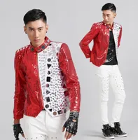 Herrenanzüge Männer Designs Lens Nieten Rockbühnen Kostüme für Sänger Red Pailletten Blazer Dance Clothes Jacke Kleid Punk Mode
