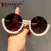 Luxus modische runde Sonnenbrille Frauen Retro Vintage Pearl Small Eyewear weibliche Festival Accessorie de Sol Feminino 230131