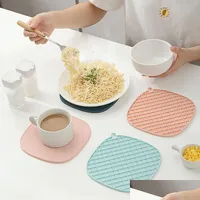 Mats Pads Hangable Heat Resistant Sile Mat Drink Cup Coasters Nonslip Pot Holder Hanging Table Placemat Kitchen Accessories Drop D Dhfly