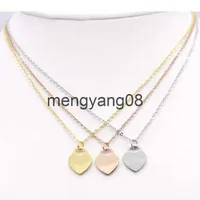Pendant Necklaces New Brand Heart Love Designer Necklace Classic Fashion For Women Stainless Steel Accessories Pendant Necklaces Pendant Pendants womens T220131
