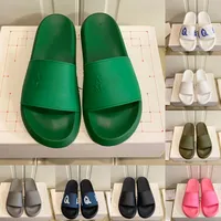 2023 편지가있는 남성 여성을위한 여름 슬리퍼 마크 고무 디자이너 슬라이더 슬라이더 검은 녹색 흰색 멀티 레이디스 청소년 애호가 야외 해변 신발