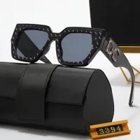 Lyxiga solglasögon för män kvinnor populära designer kvinnor mode retro katt ögonform ramglasögon sommar fritid vild stil uv400 skydd kommer med låda