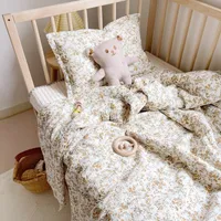 Couvertures Swaddling Vintage Floral Cotton Quilts for Babies Toddlers Organic Crib Quilted Blanket 120x150cm 230301