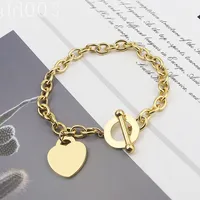 Bracelets Designer pour femmes cadeau de mode coeur simple t boucles ardillons classiques designer bijoux mode esthétique s'il vous plaît retourner à pulsera charme braclet ZB025 F23