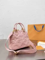Bolsas de mensajero Bolsa de compras Bag de hombro único CRO Body Diseñador Bolsas Meenger Fashion Claic Letter Women Handbag Billet 2023 Calidad superior