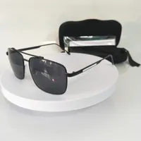 النظارات الشمسية المعدنية الفاخرة للنساء للنساء يتجهون نظارات تصميم الشمس في قيادة النظارات UV400 للجنسين Oculos