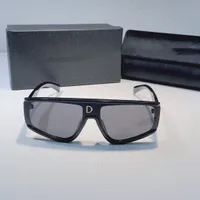 Stå ut från mängden med speciella glasögon unika solglasögon för varje stil
