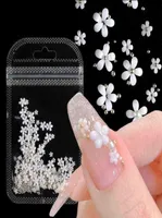 Decoração branca de acrílico de flor de unhas Decoração de tamanho misto shinestones Gold Silver Gem Manicure Tool Acessórios Diy Nails Design Y2204084480378
