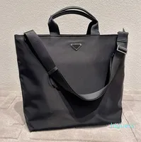 Designer-Large Pojemność torba zakupowa unisex torebka torebka czarna nylonowa teczka trójkąt znak wodoodpornych torb na ramię
