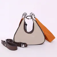 Дизайнерские сумочки Атачная сумка для плеча роскошная кожаная сумка для торговых покупок для полухульки дизайнерская сумка кошелек модная сумка для женщин Классическая повседневная леди сумка по кроссу.
