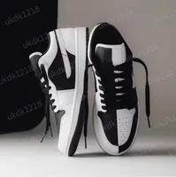 Kvinnor Mens Shoes Airs Special Edition 1 Low Homage Color Black White Style DR0502-101 Basketbollsdesignerskor