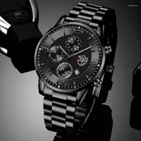 Montre-bracelets Luxury Mens Sports Casual Watches For Hommes Fashion Fashion en acier inoxydable Calendrier Quartz Wristwatch Man Date Leather Luminous