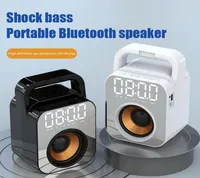 Conférenciers portables Outdoor Bluetooth 51 haut-parleur avec 2400mAh Large Blutooth Home Cinema TF USB FMU Disk stéréo7933940