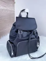 Nylon Fashion Backpack Luxe Designer Women Backpacks MiniSex Plain Back Pack Hoogwaardige Men Men Schoudertas School Travel Bags Origineel