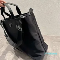 Designer-Large Pojemność Torba zakupowa unisex torebka torebka czarna nylonowa teczka trójkąt znak wodoodporny 22 torby z marki laptopa laptopa