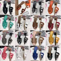 2023 New Oram 여자 청키 한 하이힐 샌들 슬리퍼 럭셔리 디자이너 가죽 여름 슬라이드 패션 비치 젤리 H 여성 신발 크기 35-41