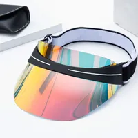 2021 Designer Visor Sommermodische Männer- und Frauen -Sonnenhut Neueste Design Dazzle Color Transparent PVC Sun Hut HIG200L