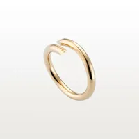 Designer Nail Ring Luxury Carti Jewelry Midi Love Rings for Women Titanio Steel Leghe Accessori per la moda di processo in oro Non si dissolvono mai non si dissolvono non allergici