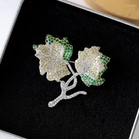 Broches Vintage Color Fashion Plant Pin para hombres Decoraciones de camisa de traje de mujeres Accesorios de joyas Regalo Luxe Broche