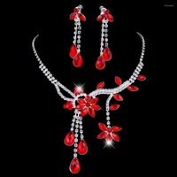 Halsband örhängen set bröllopsfest brud blommig tofs droppe strass smycken conunto krage y pendiente jwelry för kvinnor