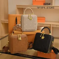 Luxury letter embossing handbags 2023 big girls rivet square one shoulder box bag women crossbody bags A9723