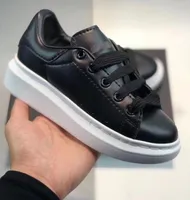 Kleinkind Kids Designer Logo Übergroße lässige Schuhe weiß schwarzes Leder Luxus Samt Wildleder Damen Espadrilles Trainer Flat Schnürsenkel Sneaker