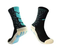 Moda lüks erkekler çorap kadın kancası marka balık ölçeği antiskid çorap tasarımcıları erkekler kadın spor futbol çorap çorap maraton koşu fy4j