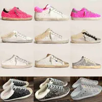 Hot X Marca italiana Golden Sneaker Women Women Spuer-Star Sabot Sapatos Casual Designer Sapatos de lantejoulas clássicas brancas sujas sujas sujas luxuoso