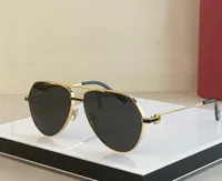 Occhiali da sole pilota classici neri dorati per uomini vetri da sole aeronautica vintage sfumature gafas de sol designer occhiali da sole Uv400 occhiali con scatola