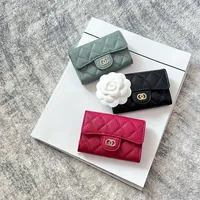 Klassiska äkta läderdesigners Bag Pures Card Holder Passport Plånböcker med boxkortsinnehavare Hetaste kaviar Lambskin Channel Purse Clutch Key Double CC Luxury Men