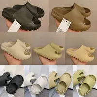 2023 Çocuk Ayakkabı Popüler Bebek Slaytları Büyük Bebek Slide Yaz Katı Terlik Çocukları Sandal Akustik Eva Siyah Gri Terlik Erkek Kızlar