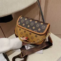 handbag 2023 Fashion women's bag leather quality Handbag broadcast women's and chain small square texture shoulder Small Messenger Bag