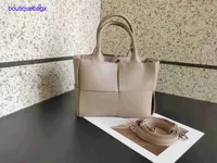 Luxury Bottegss Venetss Arco Evening Bags online store women's bag Handheld Cowhide One shoulder woven cross body Shopping Tote bu With logo 3M1L