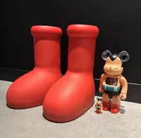 2023 Frauen Regenstiefel Designer Big Red Stiefel Dicke untere untere Stiefel Stiefel Gummi Plattform Bootie Mode Astro Boy Größe 35-44