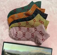 Projektantka Sock Sock Luksury Mężczyźni Skarpetki Skarpetki Klasyczna Moda G Wygodne oddychanie bawełniane wysokiej jakości zaawansowane luksusowe towary