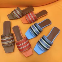 Nya randväv tofflor strand tofflor romerska tofflor woody sandaler bekväma utomhus glid sommar bred platt dam canvas sandaler lyxiga designers tofflor