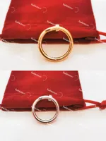 Designer Senior Nail Ring Gioielli di lusso Gioielli Midi Ring Women's Titanium Leale Electroplating Process Accessori di moda Non svaniscono mai