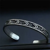 2023 Designer New jewelry silver worn letter bracelet with vertical stripe personalized lovers' same Bracelet