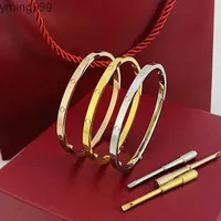 4 mm delgada 6º Titanium Steel Bangle Diseñador Menores Hombres Love Bracelet brazalete plateado rosa oro tornillo de oro pulsera de uñas pareja joyería 64nf