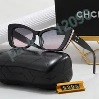 2023 Fashion Butterfly Solglasögon Solskydd från 8305 UV Rays Högkvalitativ designer för kvinna Mens Millionaire Solglasögon Luxury Star Solglas med låda