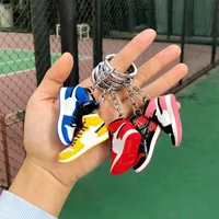 Mini 3D Stereo Sneaker Keychain Woman Men Kids Key Ring Gift Luxury Shoes Keychains Car Handbag Key Chain Basketball Shoes Key Hol192N