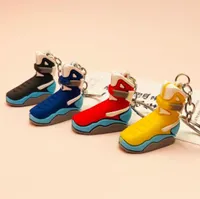 Designer Simulation Threedimensional Shoes Keychain Cute Fashion 3D Sneakers Modeling Keychains For Men Women Children Bag Key De5852607