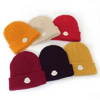 High Quality Crochet knitted Hat classic Designer men women Hats skiing Caps ladies Wide Brim Hats Warm Luxury Solid mens Caps Fur233T