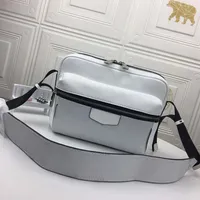 Men's Handbags Shoulder Bags Brand Messenger Bag 2021 Leather Luxurys Designers Wallet Cross Body Waist Pack247F