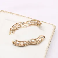 Women Men Designer Brand Letter Brooches 18K Gold Plated Jewelry Brooch Tassels Pearl Pin Party Gift Accessorie Jewelry Gift