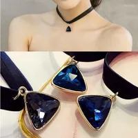 Collares colgantes de terciopelo vintage CODER MUJER Mujeres Triángulo de cristal Collar Collier Collier Ras de CoU Collares Mujer Joya Regalo