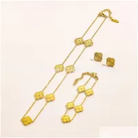 Pendant Necklaces Luxury Clover Necklace Flower Charm Bracelet Stud Earring Jewelry Set For Women Gift Drop Delivery 202 Otdju